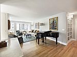 900 Park Ave, New York, NY