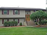 501 Tether Ln, Paramus, NJ