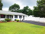 8 Irene Rd, Framingham, MA