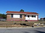 118 9th Ave NW, Moultrie, GA