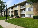 6 Spindrift Cir, Parkville, MD