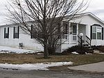 649 Bluebird Ct # A, Sandwich, IL
