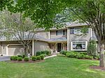 35 Hunters Cir, Lebanon, NJ