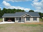 185 Cool Breeze Dr, Moultrie, GA
