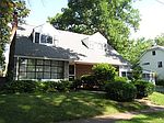 1364 Hudson Rd, Teaneck, NJ