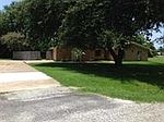 620 S 11th St, Nederland, TX