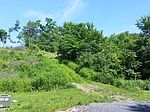 555 Circle Ln, Lewistown, PA