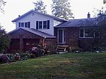 3884 Arlington Rd, Uniontown, OH