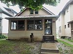3319 N 16th St, Milwaukee, WI