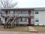 205 Glenwood Ln APT 3, Enterprise, AL