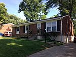 9509 Doewood Ln, Louisville, KY