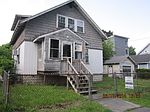 5 Meadow St, Lawrence, MA