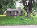 105 Locust St, Gladstone, IL