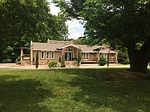 105 Mulberry Ct, Martinsville, VA