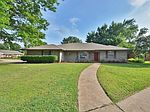 804 Cogswell Cir, Edmond, OK