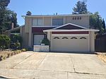 106 Chestnut Dr, Hercules, CA