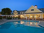 1 Windsor Ridge Dr, Westborough, MA