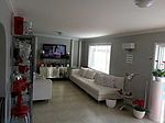 1284 W 79th St, Hialeah, FL