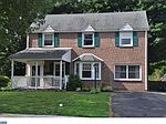250 Fairview Rd, Springfield, PA