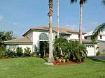 5702 Surrey Cir E, Davie, FL