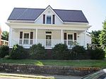 206 Park St, Gate City, VA