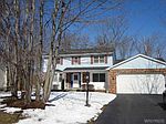 7193 Woodhaven Dr, Lockport, NY