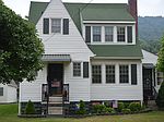 717 Kanawha Ave, Rainelle, WV