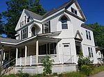 123 Walnut St, Stoughton, MA