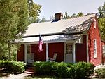 201 Brooks St, Edgefield, SC
