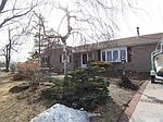 149 Coolidge Ave, Amity Harbor, NY