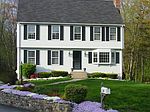 8 Tiffany Ln, Andover, MA
