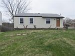 555 Carnival Dr, Pittsburgh, PA
