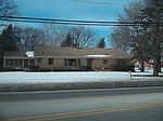 380 S Mchenry Ave, Crystal Lake, IL