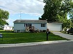 602 S 4th St, Eddyville, IA