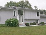 110111 Friendship Ln, Chaska, MN