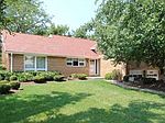1180 Lakemont Dr, Pittsburgh, PA