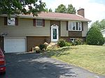 9695 Alvin Dr, Shippensburg, PA