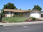 526 Scottsdale Dr, Vacaville, CA