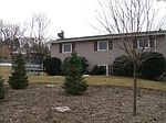 2769 Smoketown Rd, Lewisburg, PA