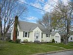 4 Sunset Ave, South Kingstown, RI