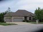 166 Risch Ct, West Chicago, IL