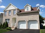 5 Vaccaro Rd, Lawrence Township, NJ