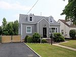 2257 Vauxhall Rd, Union, NJ