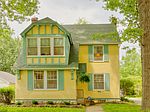442 Greenway Ter, Kansas City, MO