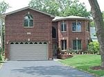 4822 Pershing Ave, Downers Grove, IL