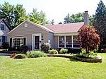 914 S 4th St, Saint Charles, IL