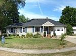 719 Forest Dr, Fenton, MI