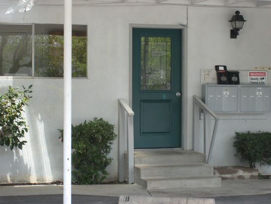 1067 Liberty St APT H, Redding, CA 96001