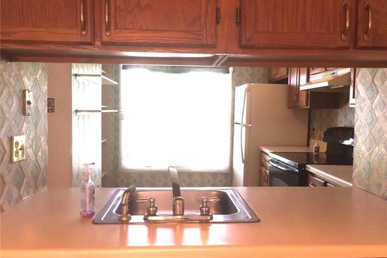 215 Hawthorne Dr Oakdale Pa 15071 Realestate Com 2 Bed 1 Bath At 215 Hawthorne Dr Oakdale Pa 15071